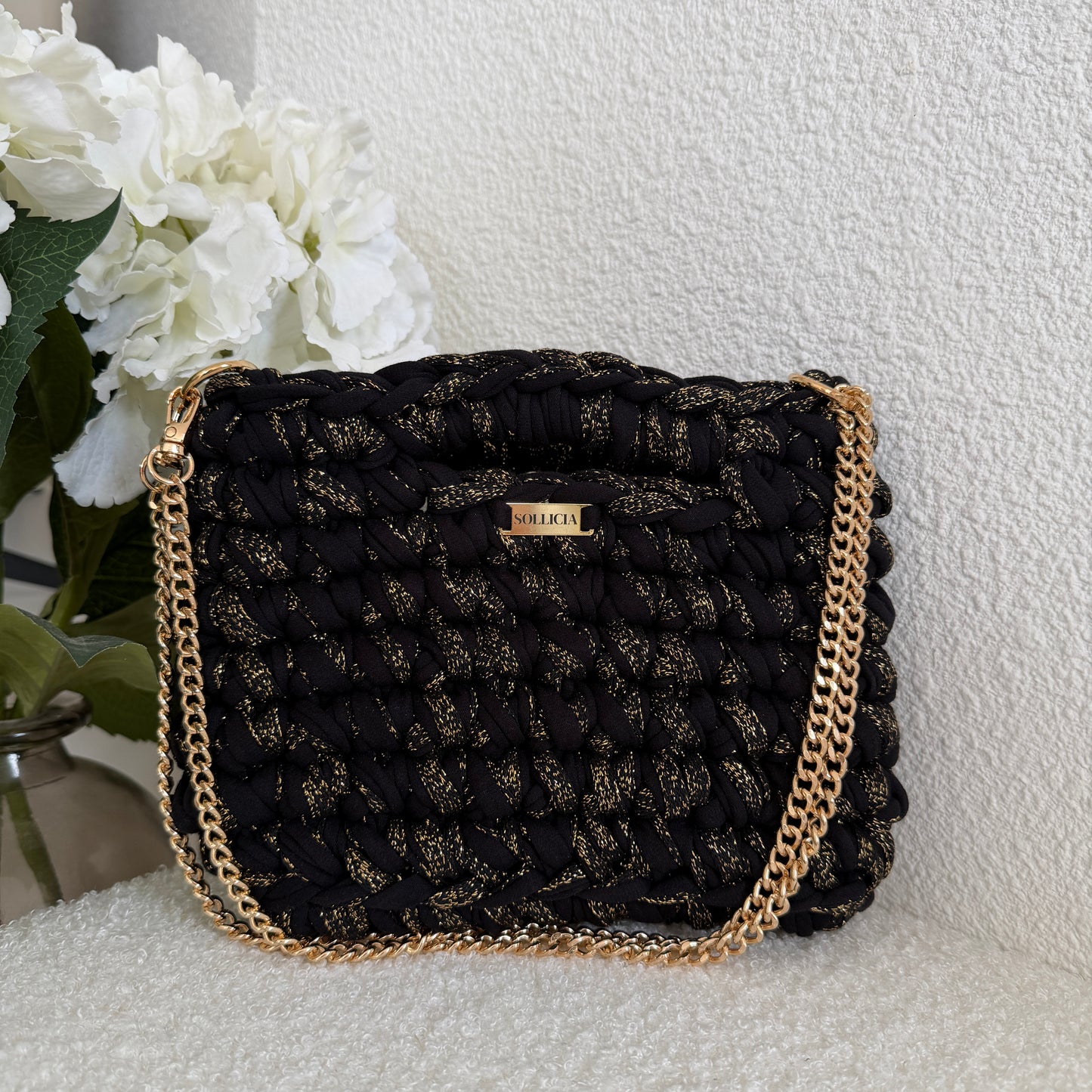 LUMA - Noir et fil pailleté doré (édition limitée)