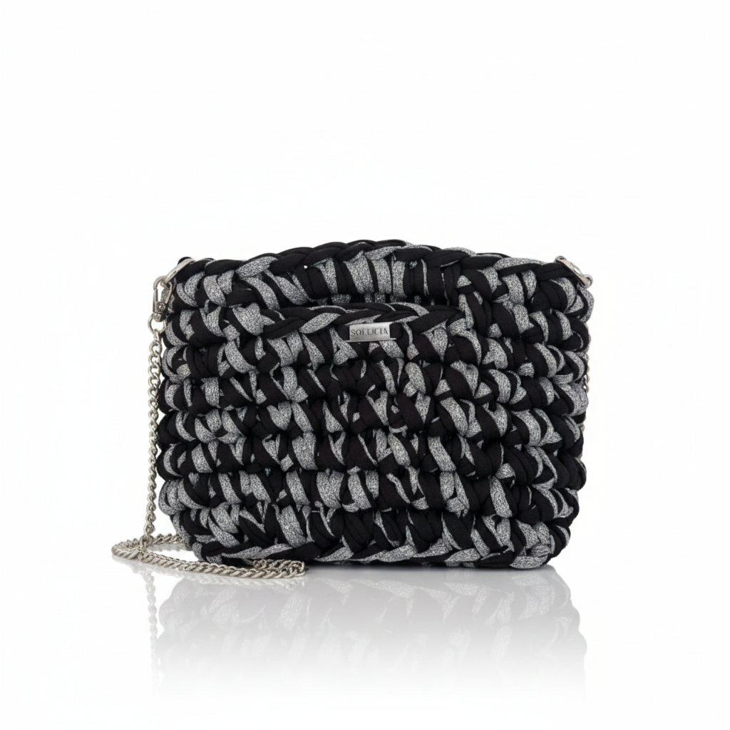 LUMA - Black and silver-grey glitter thread